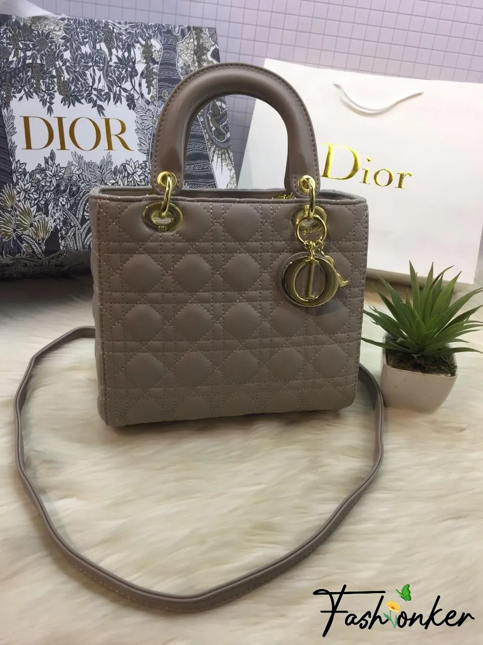 Best Price Dior Lady Medium 