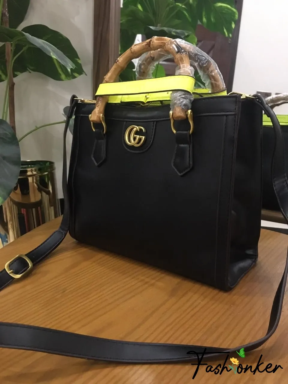 Best Price Gucci Diana