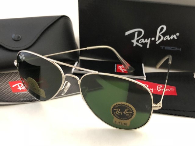 Best Price Rayban Aviator with box (Silver Frame)
